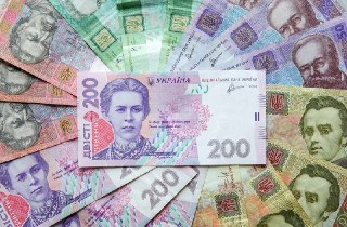 Украина изменит надпись на банкноте из-за российского шрифта