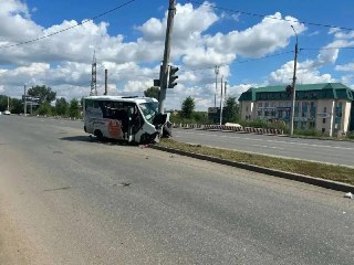 ДТП с Автобусом в Оренбурге: Четыре Человека Госпитализированы